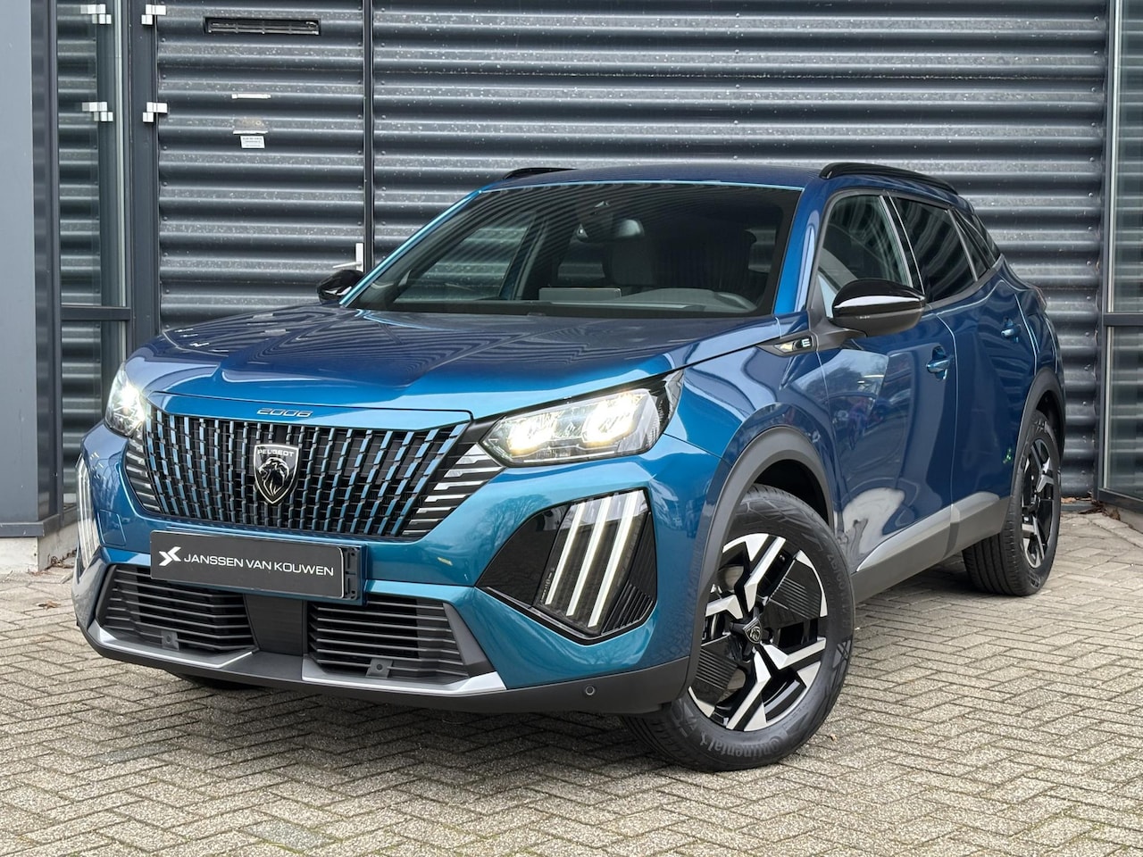 Peugeot e-2008 - EV Active 54 kWh Snel Leverbaar / Zeer Compleet / 6+2jr Garantie - AutoWereld.nl