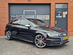 Audi S3 - Sportback 2.0 TFSI quattro Pano B&O Schaalstoelen LED
