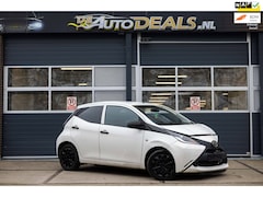 Toyota Aygo - 1.0 VVT-i x SCHADE|AIRCO|CRUISE|