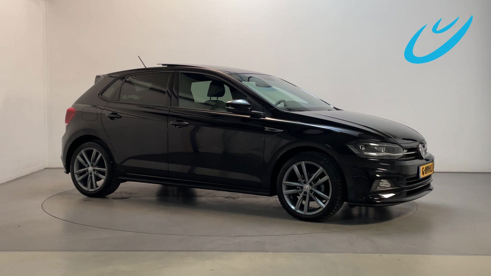 Volkswagen Polo - 1.0 TSI Highline R-Line Panoramadak Parkeersensoren Navigatie App-Connect - AutoWereld.nl