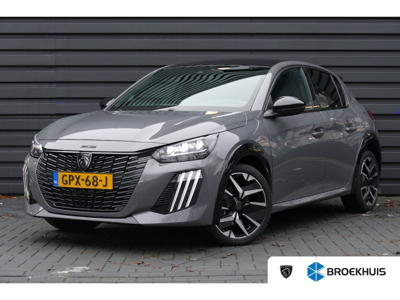 Peugeot 208 - HYBRID 100PK 5-DRS GT AUTOMAAT / NAVI / CLIMA / PDC / 17"LMV / CAMERA / PANO.DAK / KEYLESS - AutoWereld.nl