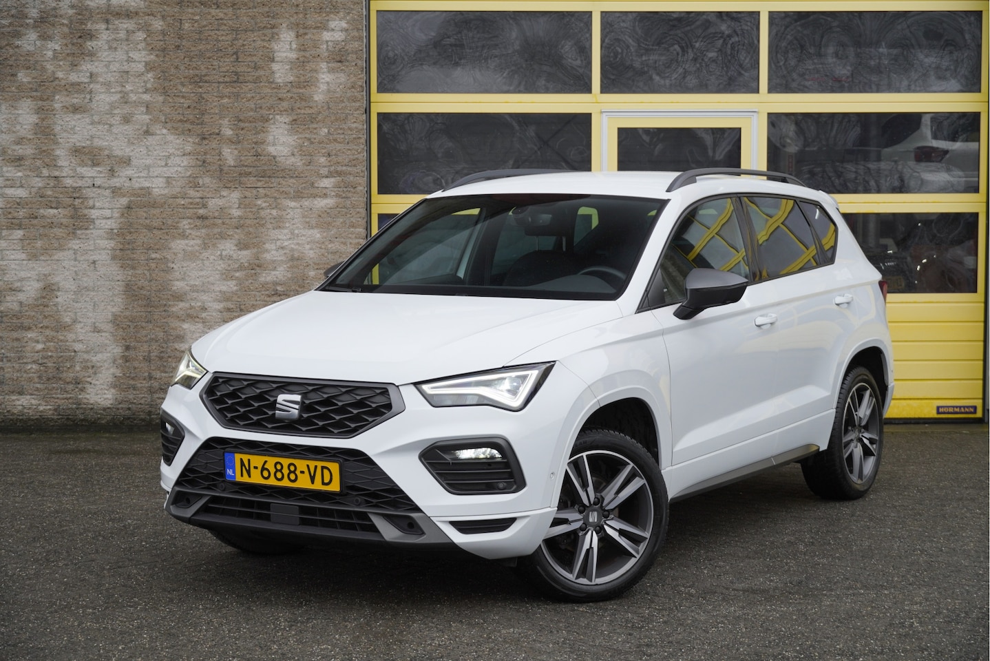 SEAT Ateca - 1.0 TSI FR Business Intense BJ2022 Lmv 18" | Led V+A | Pdc | Navi | Keyless entry | Elek. - AutoWereld.nl