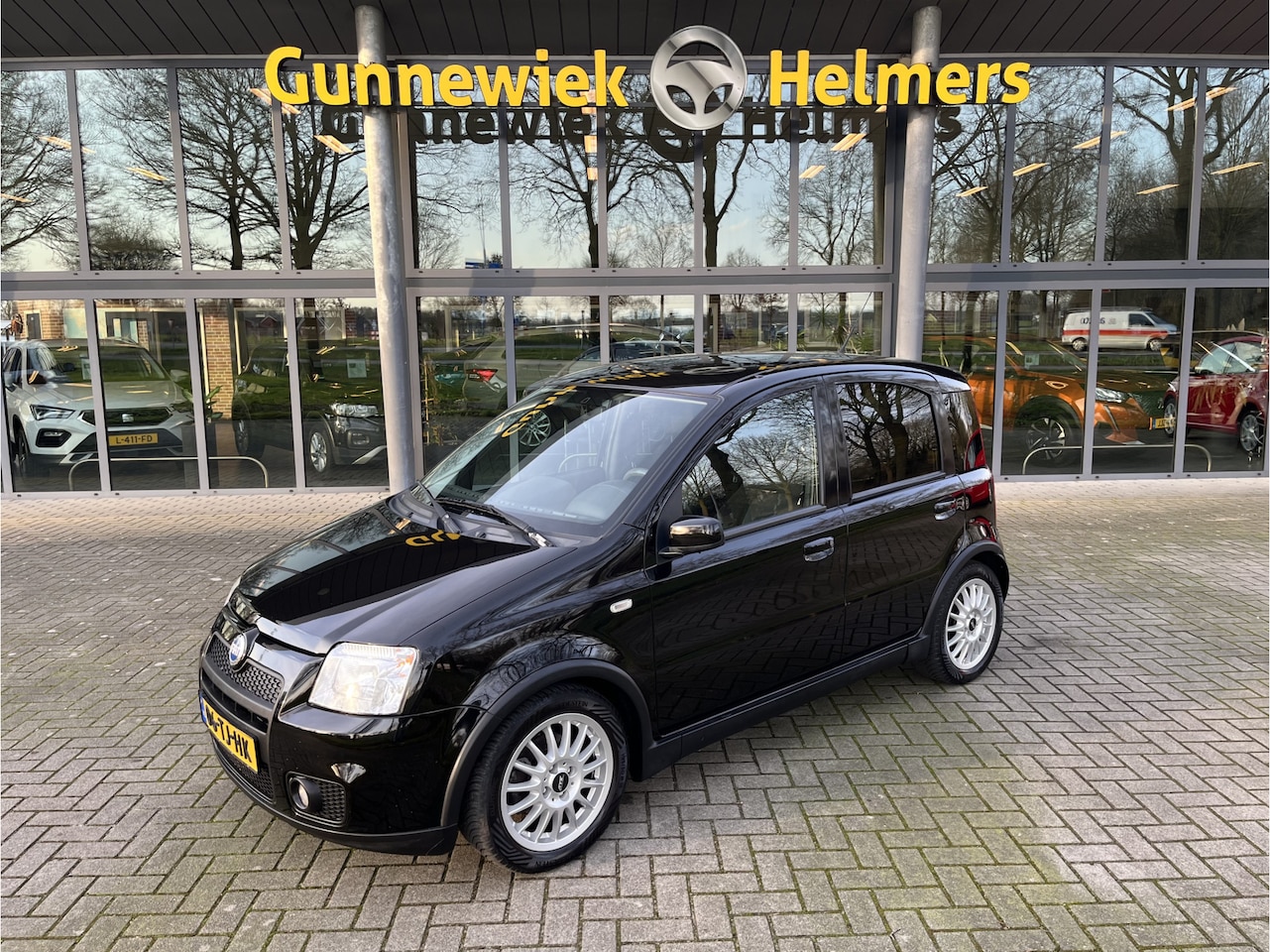 Fiat Panda - 1.4 16V Sport | 100PK | ORG. NL | AIRCO | CRUISE | DISTR. 2023 - AutoWereld.nl