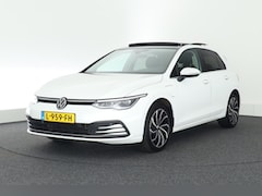 Volkswagen Golf - 1.4 204pk eHybrid Style Oryxwit Panoramadak Trekhaak Camera DCC Keyless Virtual Cockpit Na