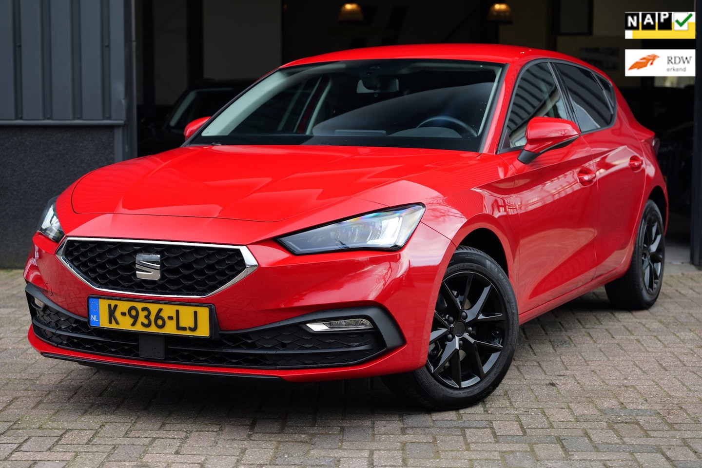 SEAT Leon - 1.0 TSI Reference CarPlay|Virt. Dash| LM velgen - AutoWereld.nl