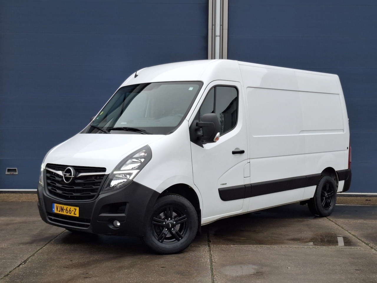 Opel Movano - 2.3 Turbo L2H3 CARPLAY / L2H2 / CRUISE CONTROLE / 3 ZITS / NAVI / EURO 6 - AutoWereld.nl