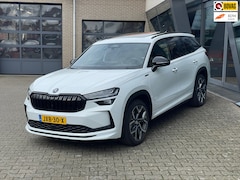 Skoda Kodiaq - 1.5 TSI PHEV Sportline Business Pano Schuifdak 225pk 20Inch Sportstoelen
