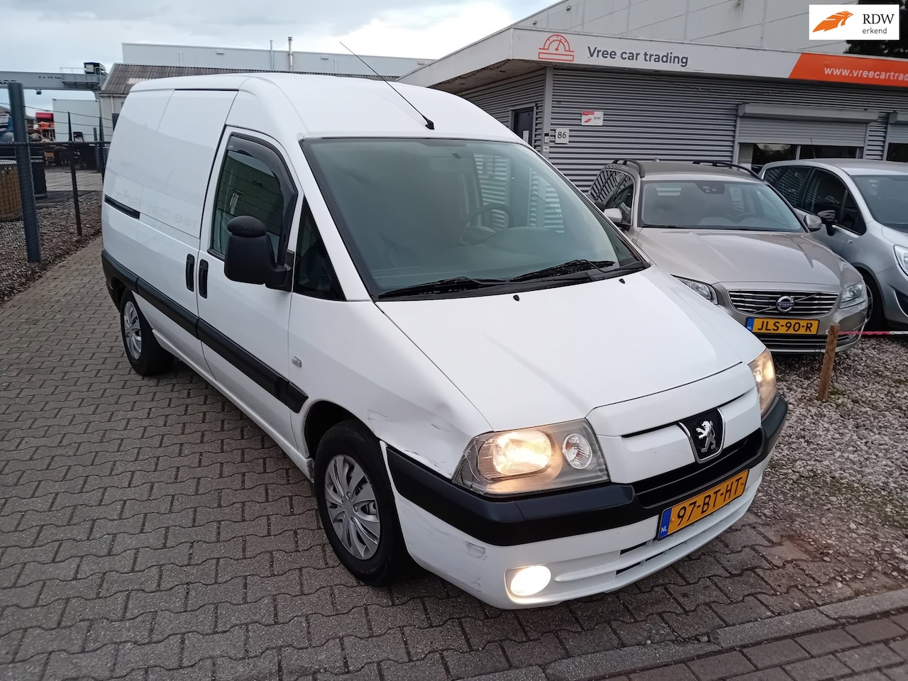 Peugeot Expert - 220C 1.9D Avantage BJ 2005 SLECHTS 119 DKM!! TREKHAAK!! - AutoWereld.nl