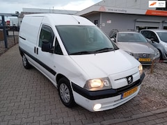 Peugeot Expert - 220C 1.9D Avantage BJ 2005 SLECHTS 119 DKM