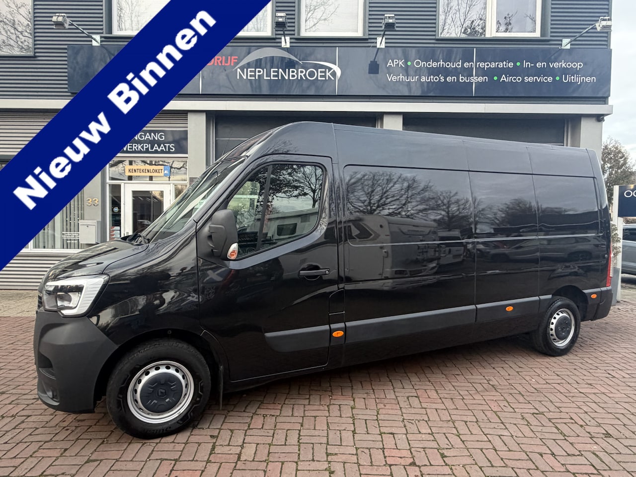 Renault Master - T35 2.3 dCi 135 L3H2 Work Edition 2023 Km 90.000 Uniek Vol optie !! - AutoWereld.nl