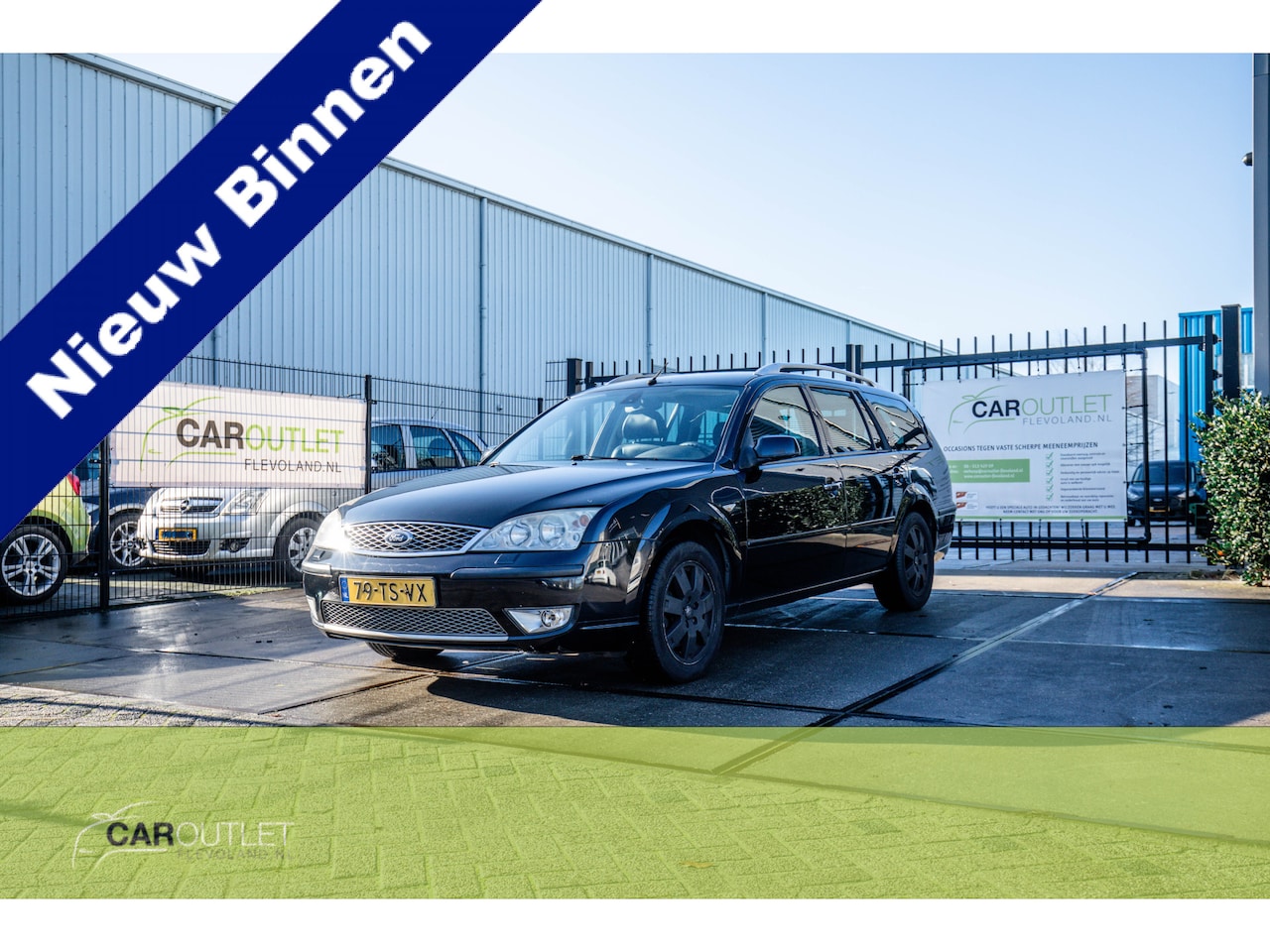 Ford Mondeo Wagon - 1.8-16V Platinum Complete Mondeo met vele Opties! Trekhaak, Climate control Zwarte velgen - AutoWereld.nl