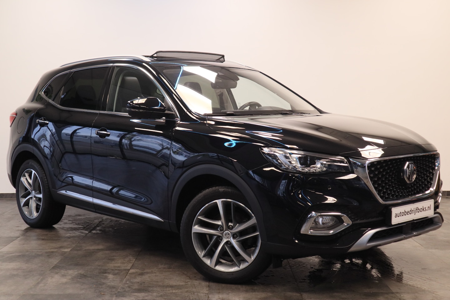 MG EHS - 1.5 TGDI Luxury Cruise/Climate Panoramadak Leder - AutoWereld.nl