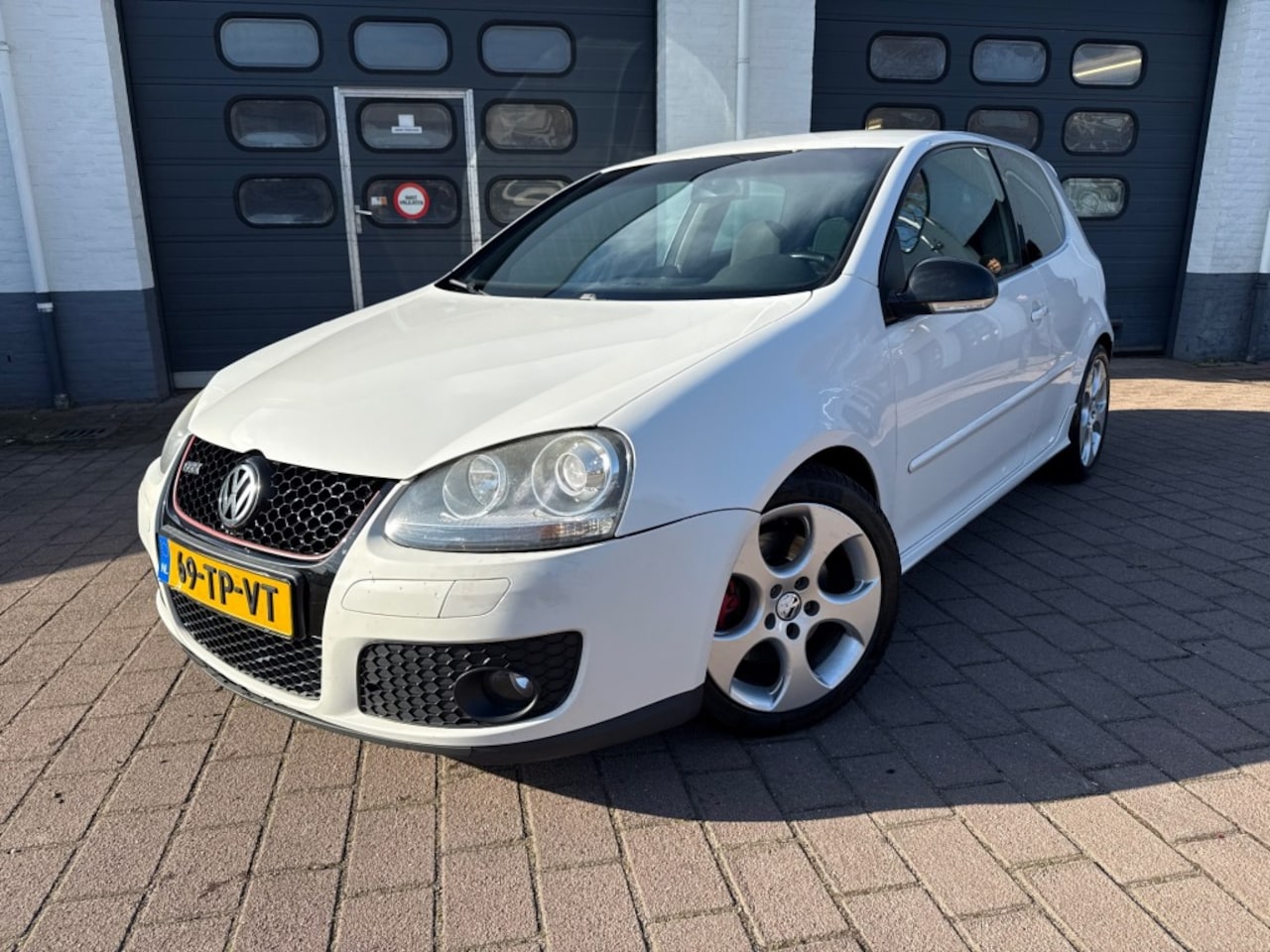 Volkswagen Golf - 2.0 TFSI GTI DSG Clima Carplay Xenon Cruise - AutoWereld.nl