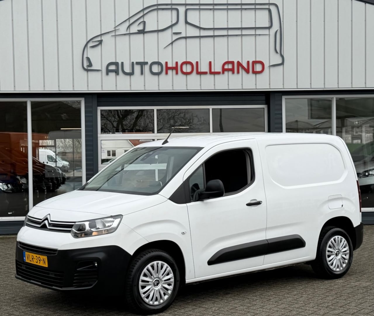 Citroën Berlingo - 1.5 BLEUHDI 56KW 76PK EURO 6 AIRCO/ CRUISE CONTROL/ NAVIGATIE/ SCHUIFDEUR/ 100% DEALERONDE - AutoWereld.nl
