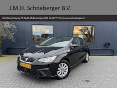 SEAT Ibiza - 1.0 TSI Style Business Intense / Carplay / Cruisecontrol / Camera / Pdc / Navi