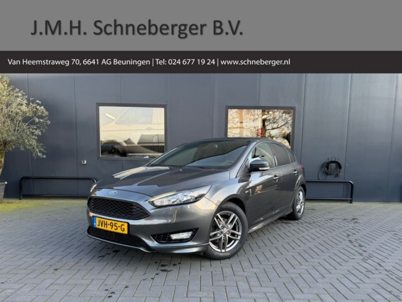 Ford Focus - 1.0 First Edition ST-Line / Carplay / Navi / Cruise / Camera+PDC - AutoWereld.nl
