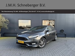 Ford Focus - 1.0 First Edition ST-Line / Carplay / Navi / Cruise / Camera+PDC