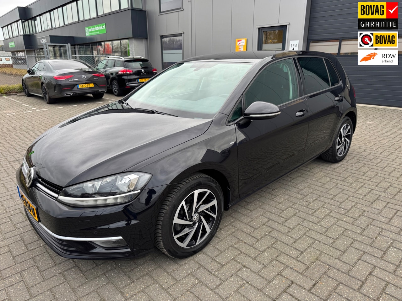 Volkswagen Golf - 1.0 TSI Highline 1.0 TSI Highline - AutoWereld.nl