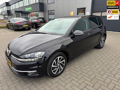 Volkswagen Golf - 1.0 TSI Highline