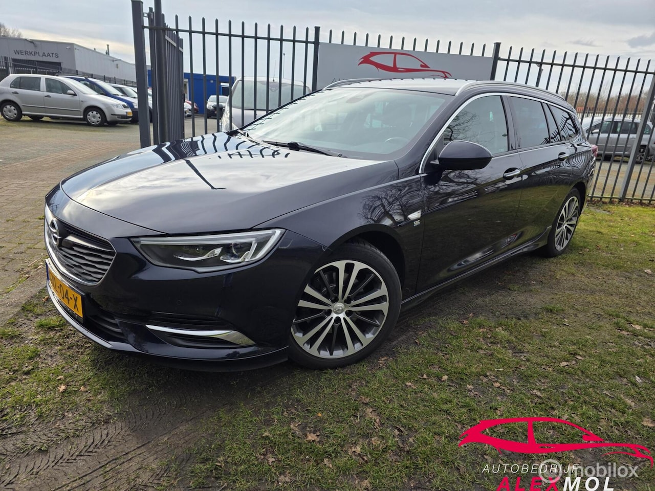 Opel Insignia Sports Tourer - 1.5 Turbo opc line - AutoWereld.nl