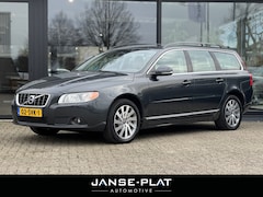 Volvo V70 - 1.6 T4 AUT Limited Edition Leder | Trekhaak | Xenon |