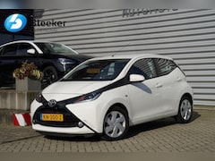 Toyota Aygo - 1.0 Vvti X-Play Airco Cruise BT Usb Aux NL-auto