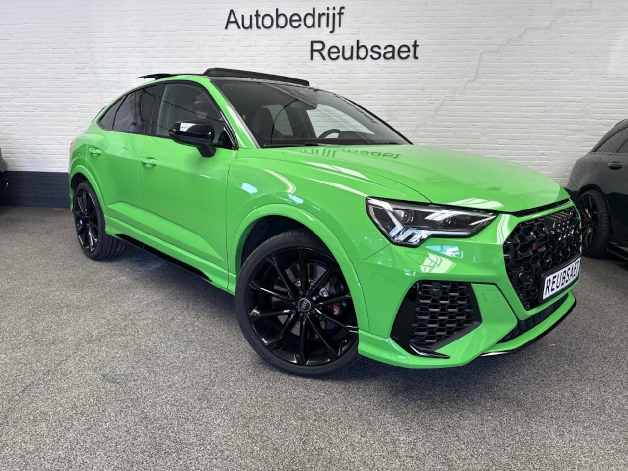 Audi RSQ3 - 2.5 TFSI RS 400Pk Panodak 360c Sfeer CarPlay Incl 12Mnd Garantie - AutoWereld.nl