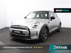 MINI Cooper - 1.5 Classic | Navigatie | Climate Control | PDC |