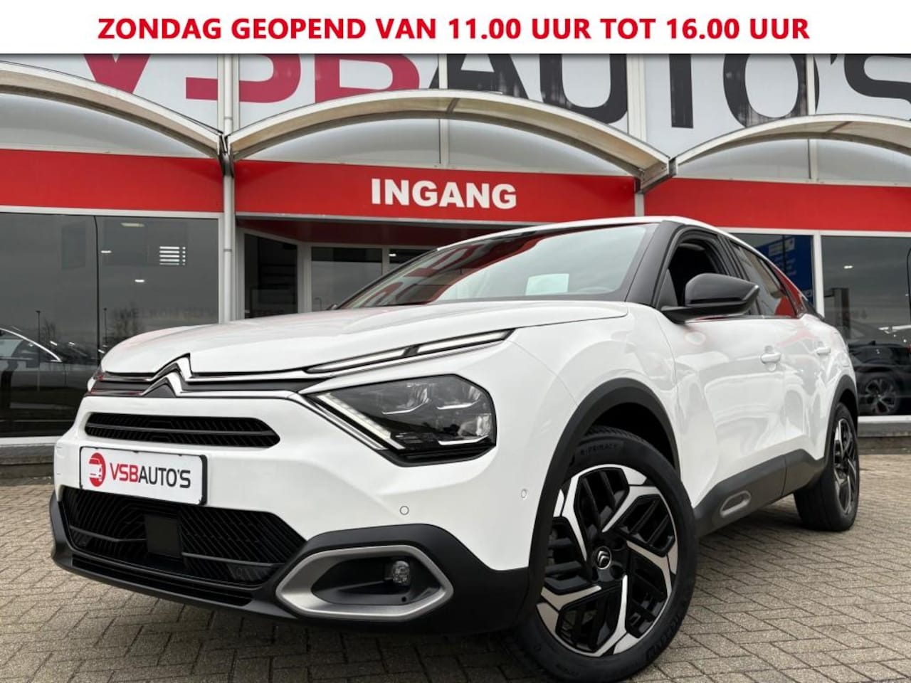 Citroën C4 - 1.2 PURETECH 130PK AUT.  SHINE NAVI CAMERA TREKHAAK CARPLAY AIRCO LMV PDC - AutoWereld.nl