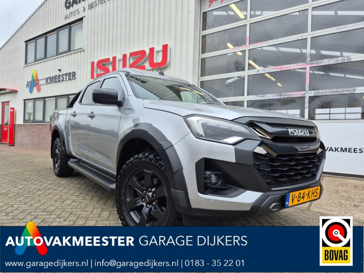 Isuzu D-Max - V-Cross MY25 Double Cab verlengd 5-persoons BPM vrij trekhaak 3500 Kg trekgewicht - AutoWereld.nl