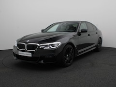 BMW 5-serie - Sedan 530e High Executive | M Sportpakket | Soft Close | Comfort Access | Trekhaak | Stoel