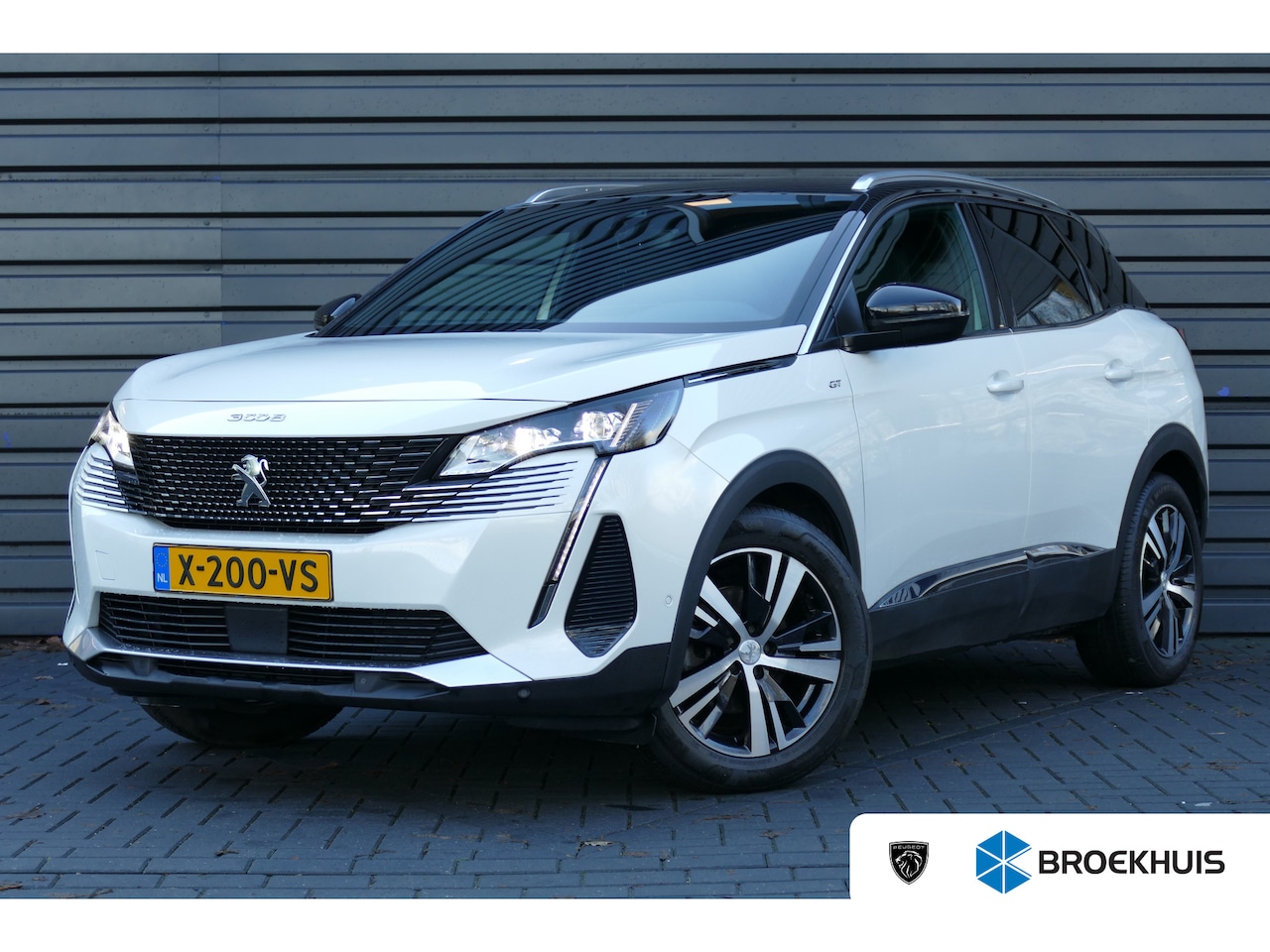 Peugeot 3008 - 1.2 PURETECH 130PK GT AUTOMAAT / NAVI / ALCANTARA / CLIMA / PDC / CAMERA / 18"LMV / AFN. T - AutoWereld.nl