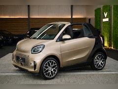 Smart Fortwo cabrio - EQ - Stuurverwarming - Leer - Cruise control - Stoelverwarming - LED - Achteruitrijcamera