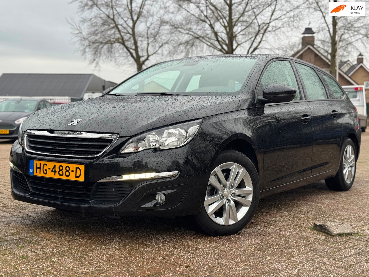 Peugeot 308 SW - 1.2 Executive AIRCO CRUISE CONTRL PDC NIEUWE APK - AutoWereld.nl