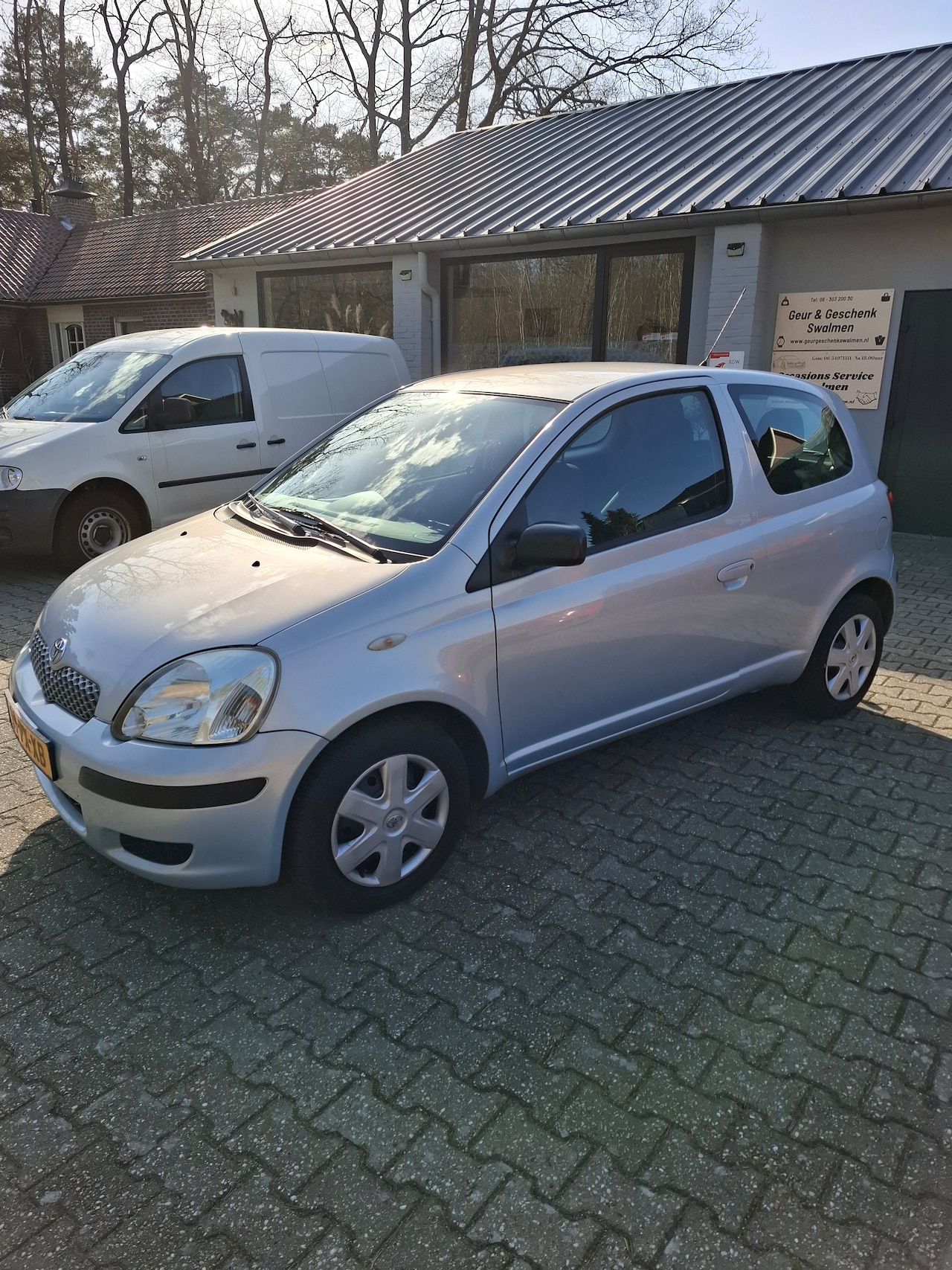Toyota Yaris - 1.3 VVT-i Idols - AutoWereld.nl