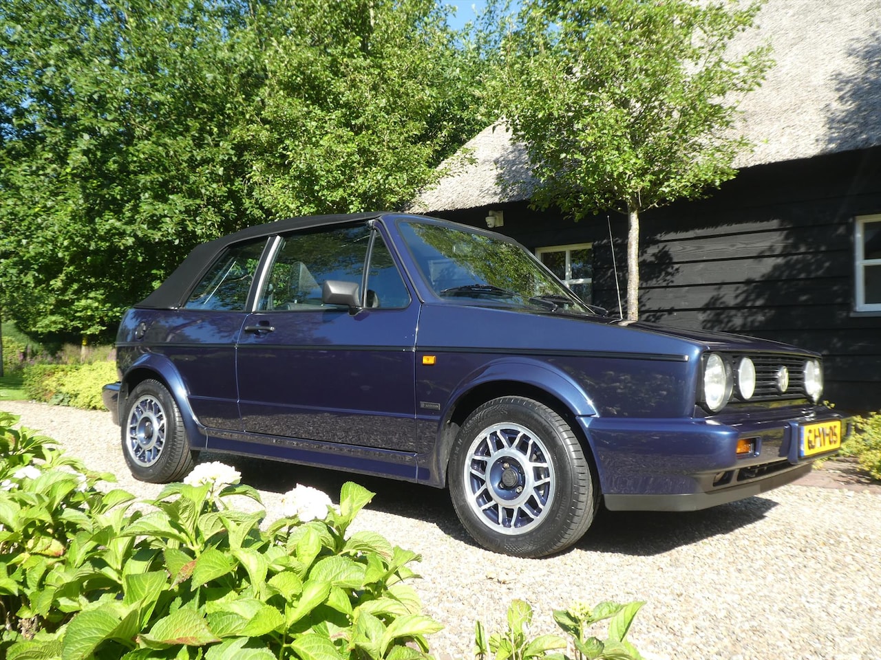 Volkswagen Golf Cabriolet - 1.8 72KW Cabrio Quartett NL-Auto - AutoWereld.nl