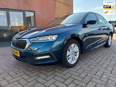 Skoda Octavia - 1.0 e-TSI Business Edition, Automaat, Led, Ad Cruise, E-tec hybride,