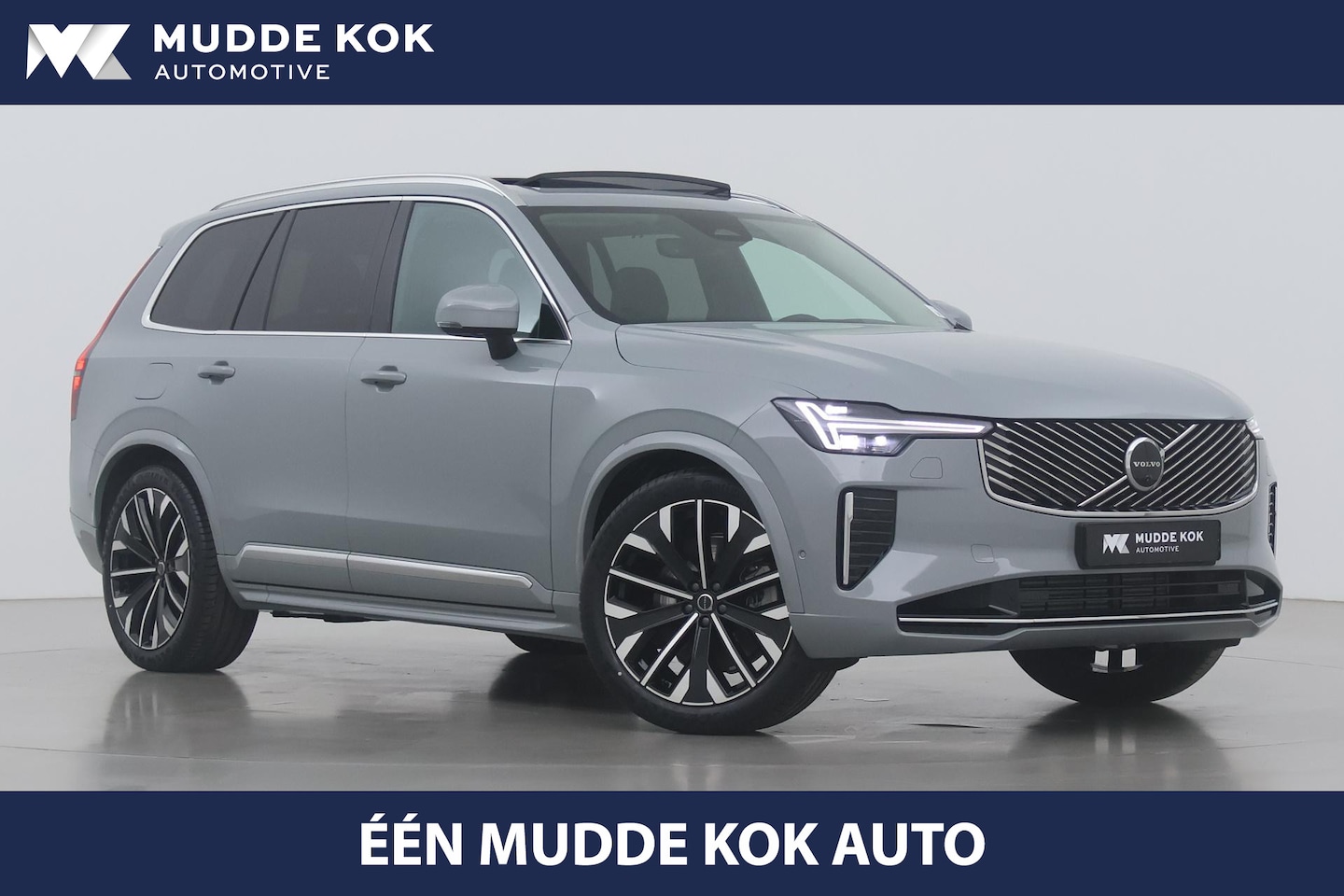 Volvo XC90 - T8 Plug-in hybrid Ultra Bright | Luchtvering | 360° Camera | Head-Up | Panoramadak | harma - AutoWereld.nl