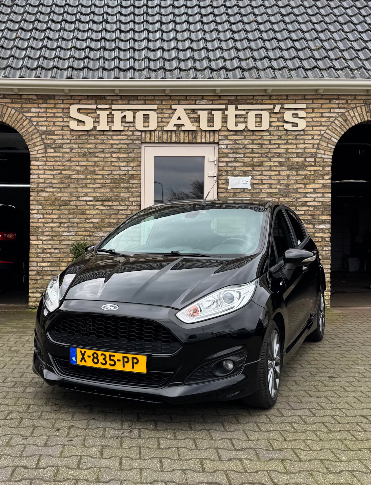 Ford Fiesta - 1.0 EcoBoost Titanium Bj 2017 sportieve uitstraling - AutoWereld.nl
