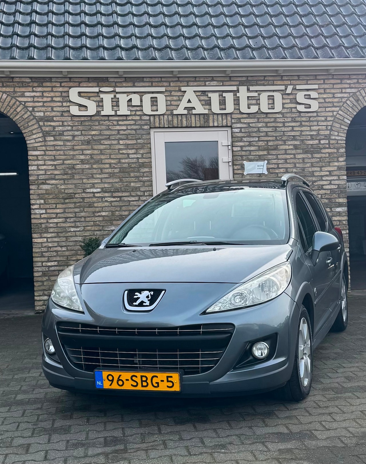 Peugeot 207 SW Outdoor - 1.6 VTi Bj 2011 keuring nette auto - AutoWereld.nl
