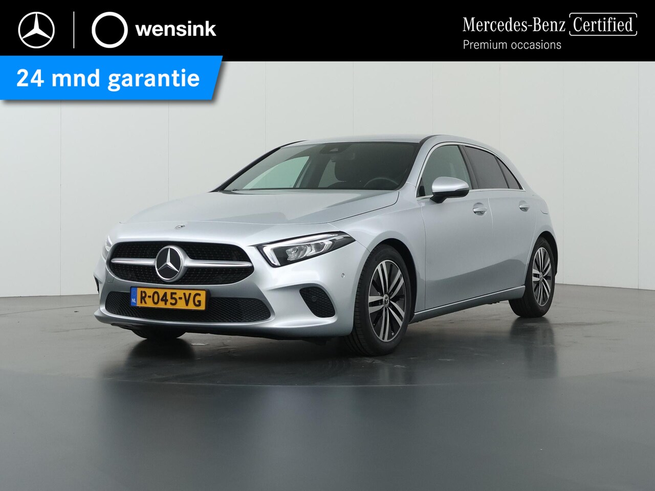 Mercedes-Benz A-klasse - 180 Luxury Line | Distronic | Getin glas | Stoelverwarming | Achteruitrijcamera | Apple Ca - AutoWereld.nl