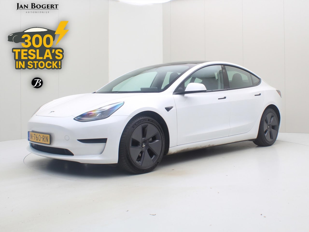 Tesla Model 3 - Standard RWD Plus FACELIFT 92% SoH [ LFP-ACCU+WARMTEPOMP+AUTOPILOT+60 kWh+PREMIUM AUDIO ] - AutoWereld.nl