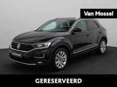 Volkswagen T-Roc - 1.5 TSI Sport 150 PK | Automaat | Navigatie | Camera | Stoelverwarming | Climate control |
