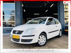 Volkswagen Polo - 1.2-12V Trendline AIRCO |195dkM | ELEK.PAKKET | WEG=WEG