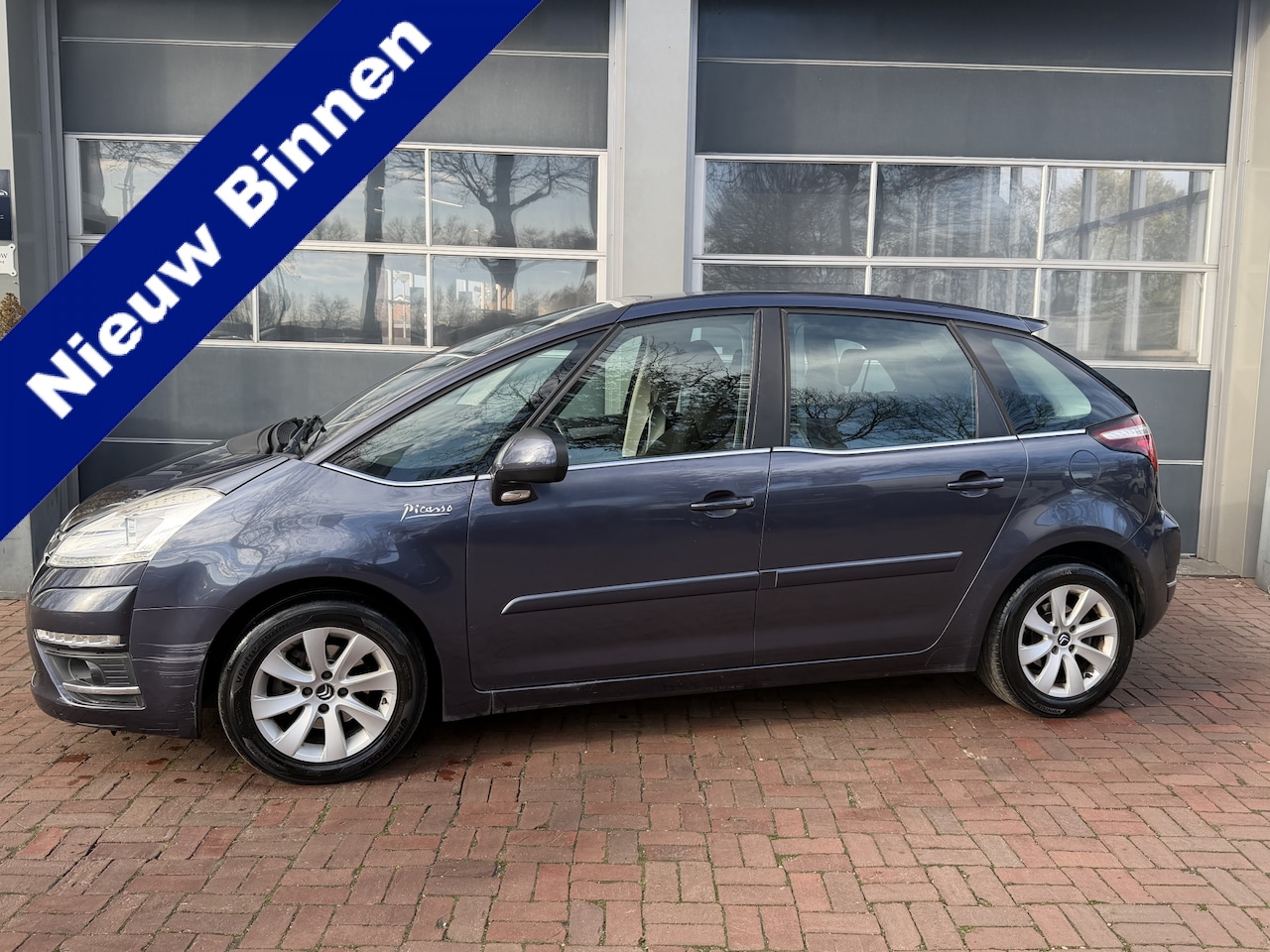 Citroën C4 Picasso - 1.6 VTi Ligne Business trekhaak,16inch,navi,cruise hoge zit 2011 met 120 pk inruil koopje - AutoWereld.nl