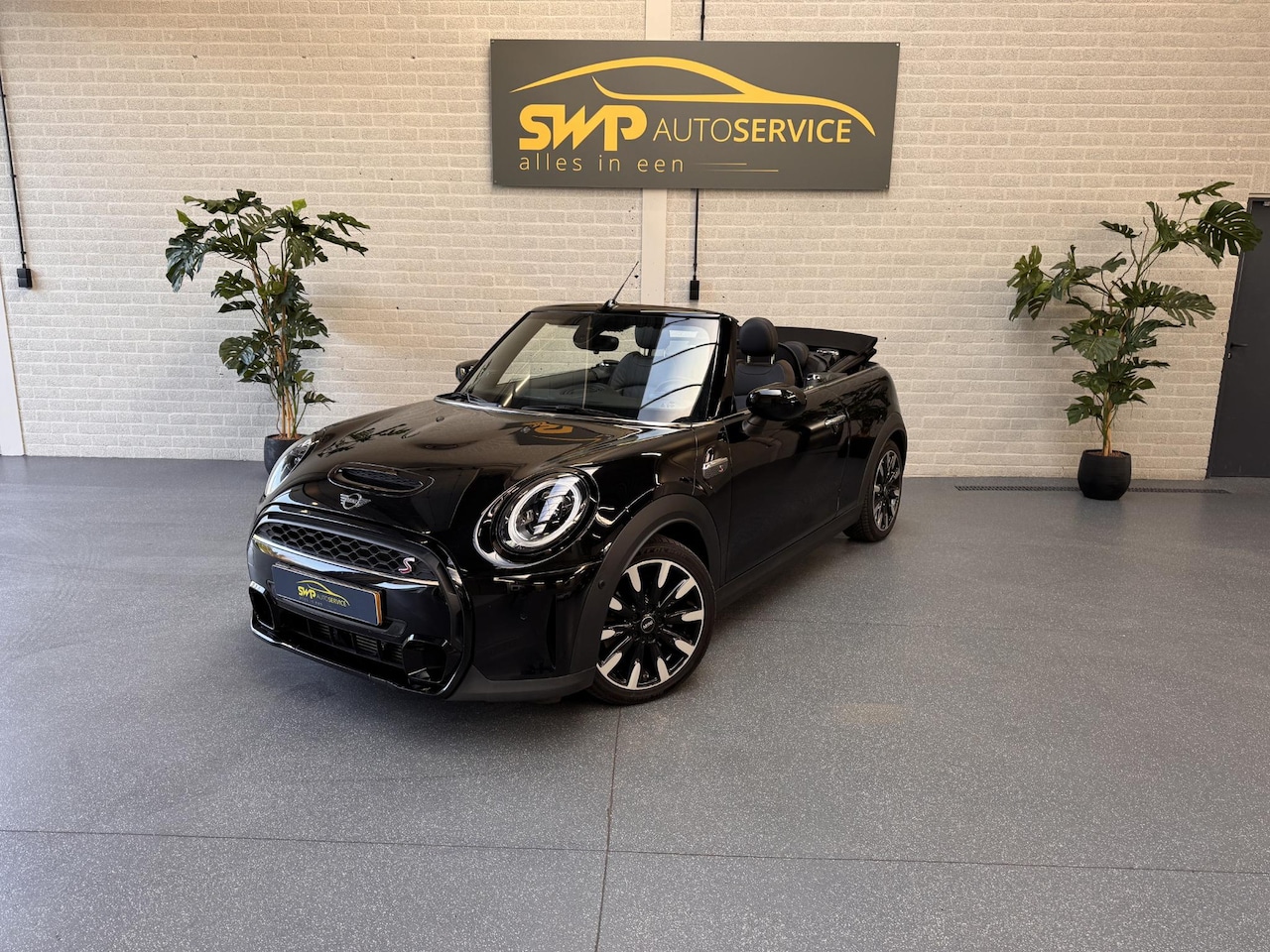 MINI Cabrio - Cooper S Mini 2.0 Sidewalk Edition | Fotos volgen nog!! | Navi | Camera | Windscherm | MEE - AutoWereld.nl