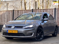 Volkswagen Golf - 1.4 TSI GTE NL AUTO I AUTOMAAT I BENZINE ELEKTRISCH I LEER I TREKHAAK I LMV