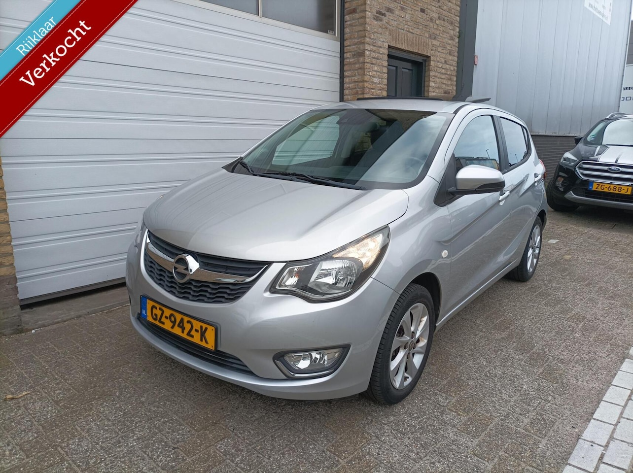Opel Karl - 1.0 Edition Climate/Cruise/Leder/Pano/Afn. Trekh - AutoWereld.nl