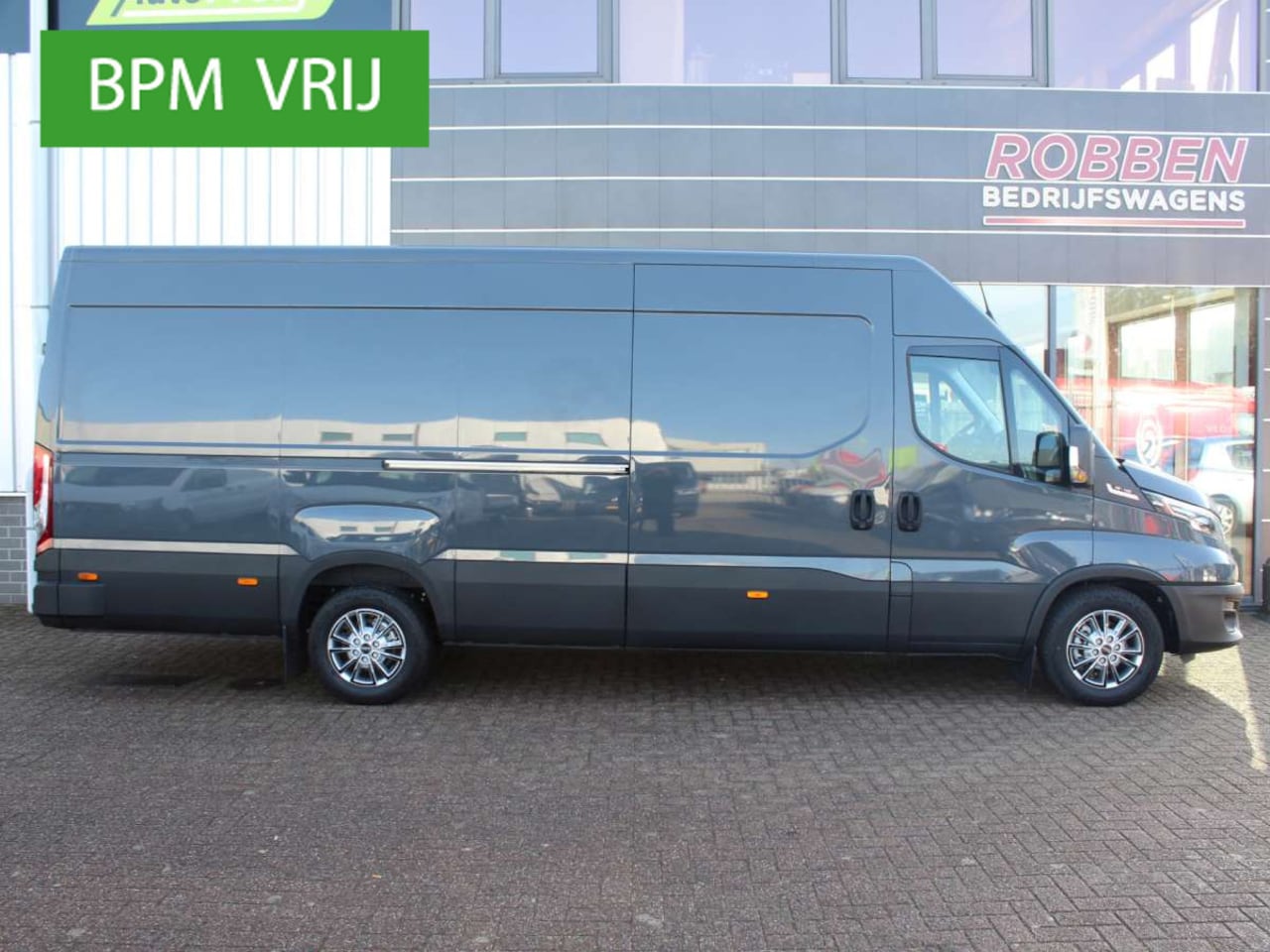 Iveco Daily - 35S18 HA8 3.0 410 L4H2 Airco/Cruise/Cam Nieuw - AutoWereld.nl
