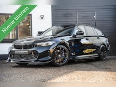 BMW 3-serie Touring - 330e M Zetels Pano H&K HU Trekhaak